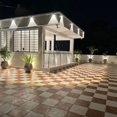 La Tamara Suite - Tie Hotels & Resorts Puducherry Exterior foto