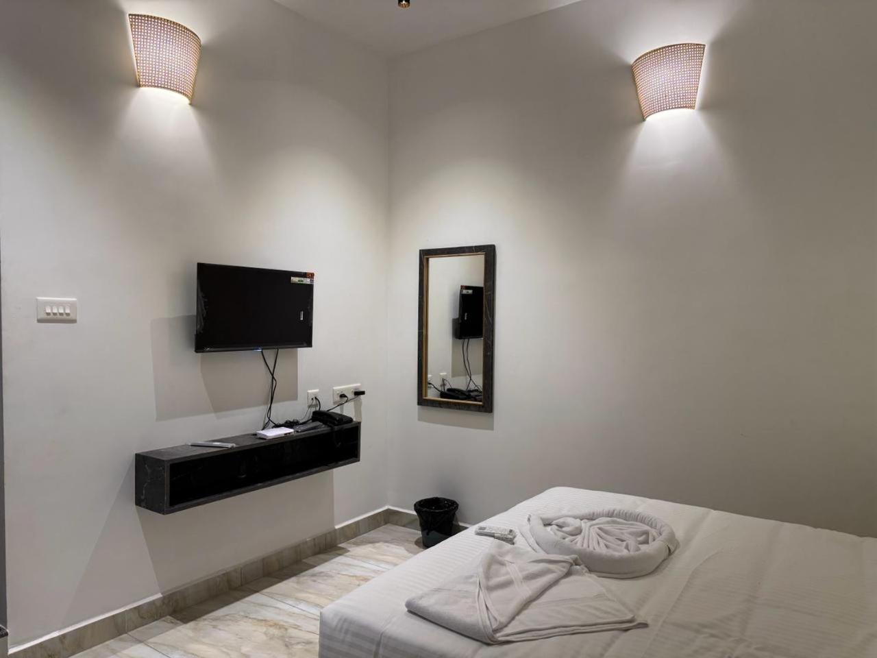 La Tamara Suite - Tie Hotels & Resorts Puducherry Exterior foto